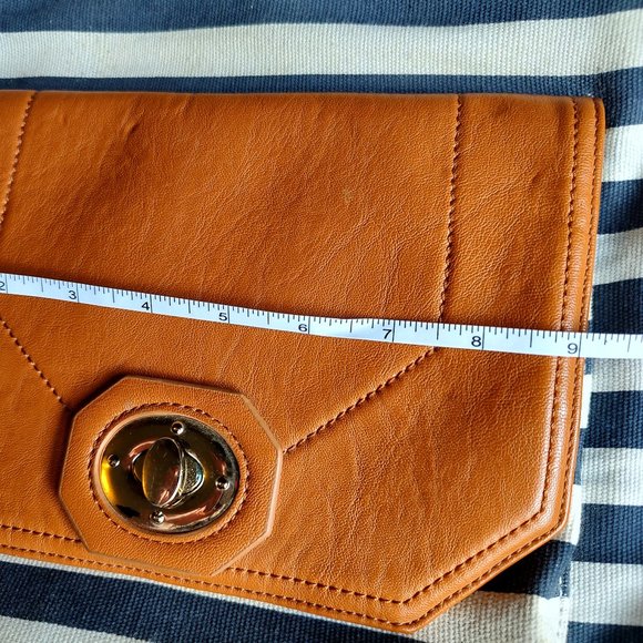 imoshion striped bag with magnetic closures - Picture 2 of 15